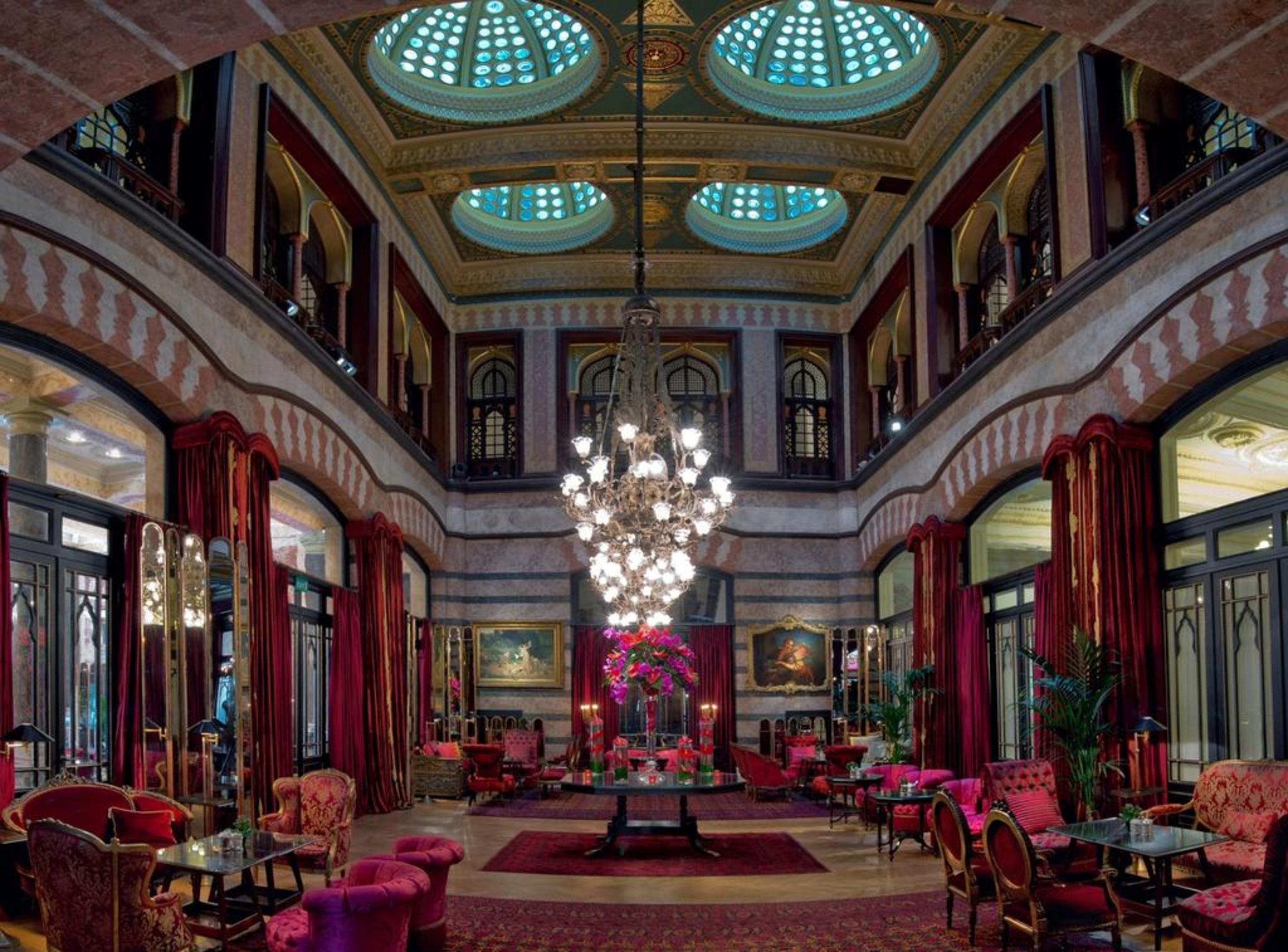Pera Palace Hotel Istanbul Exterior photo The lobby of the hotel
