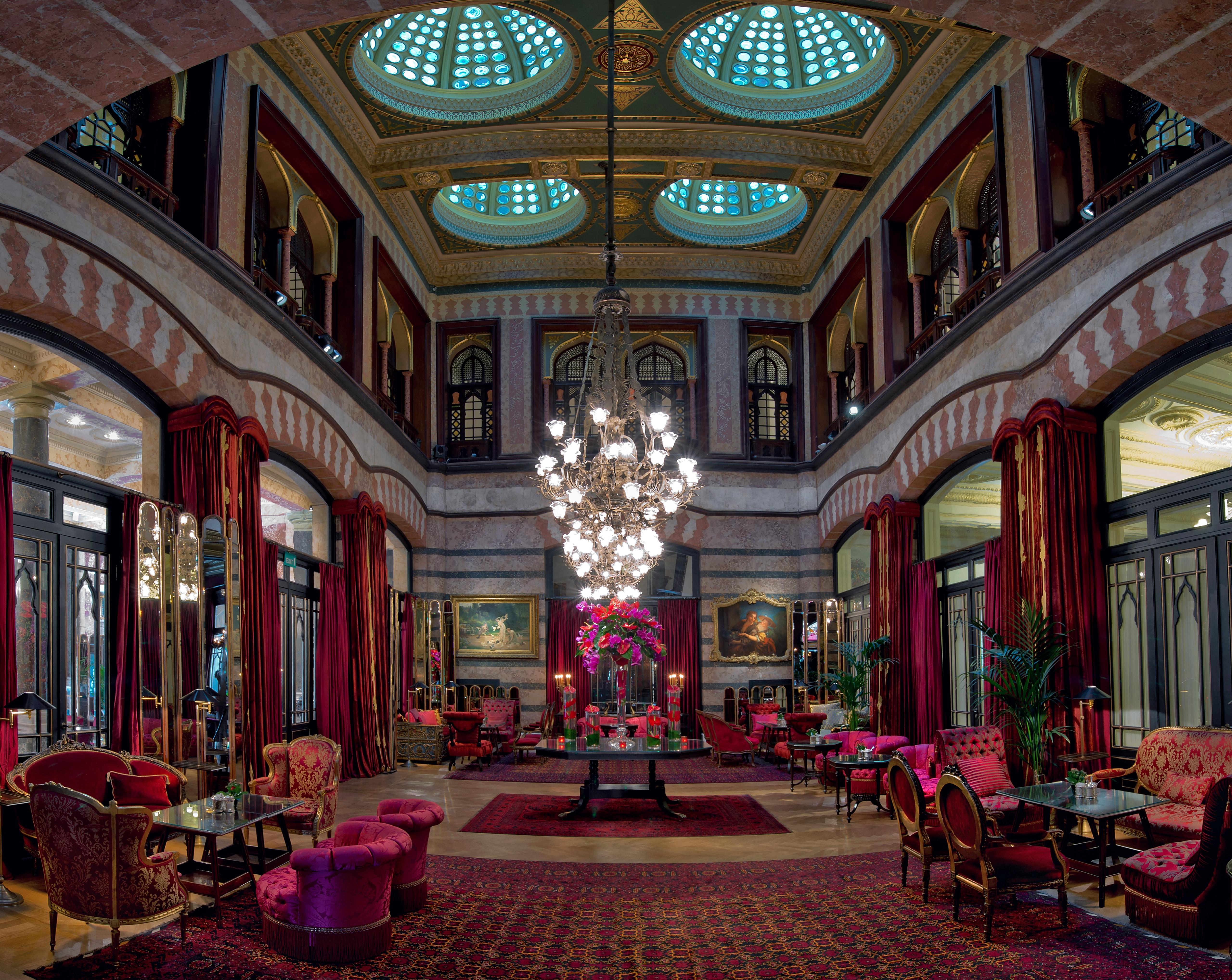 Pera Palace Hotel Istanbul Exterior photo The lobby of the hotel