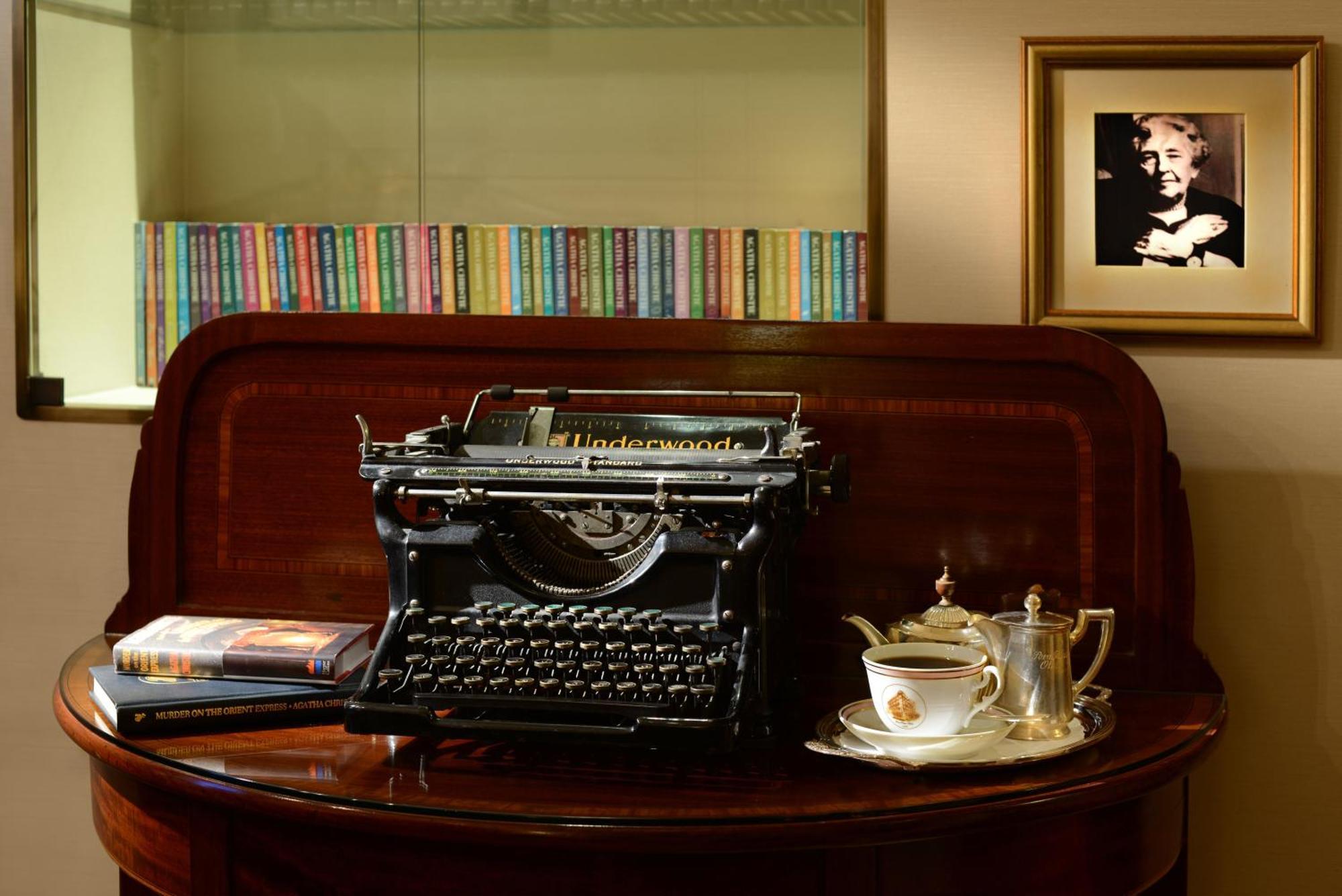 Pera Palace Hotel Istanbul Exterior photo The typewriter of Agatha Christie