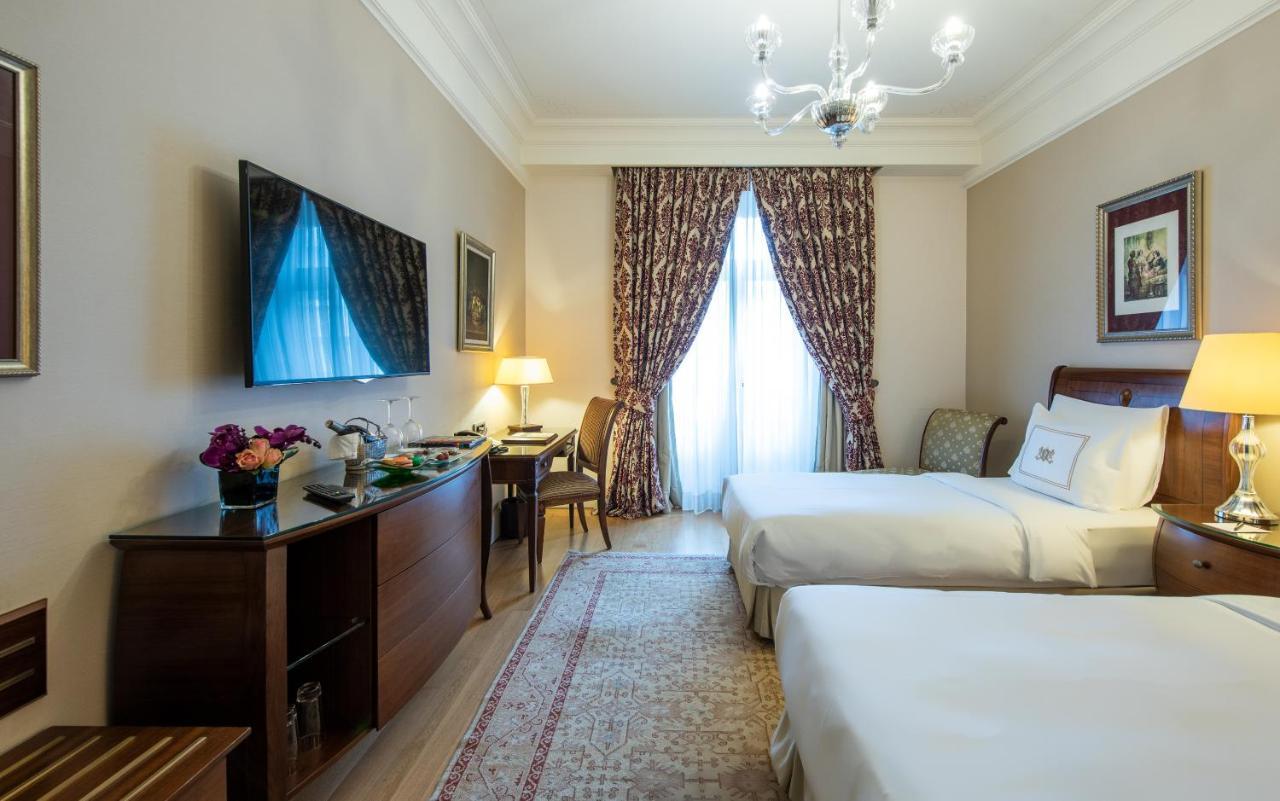 Pera Palace Hotel Istanbul Exterior photo Deluxe Room