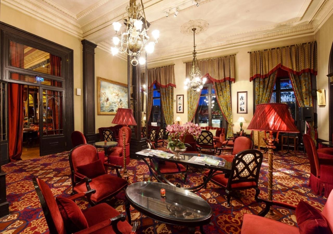 Pera Palace Hotel Istanbul Exterior photo The hotel's lobby